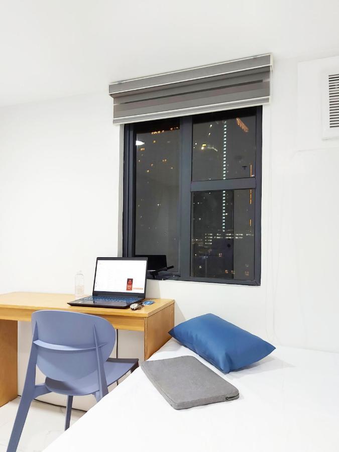 Airobedz Bgc - Near Uptown Hotel Манила Екстериор снимка